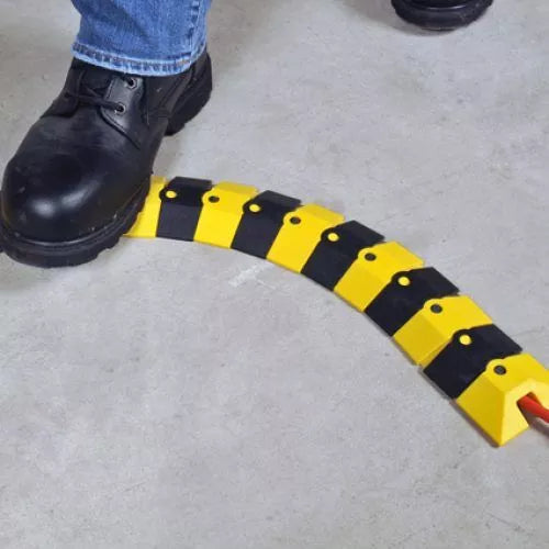 Ultra-Sidewinder Cable Protection System® 15
