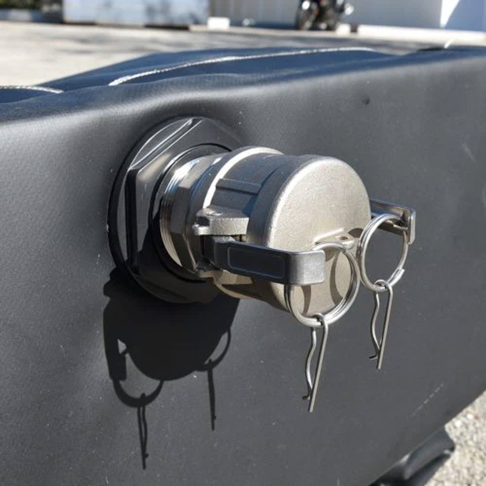 Ultra Tanker Berm Portable Spill Containment For Tankers Rail Cars Ultra Tanker Berm Portable Spill Containment For Tankers Rail Cars