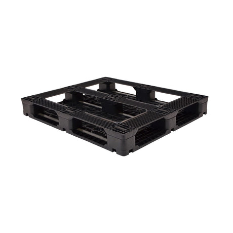 Underside of 48x40 five-runner heavy duty plastic pallet