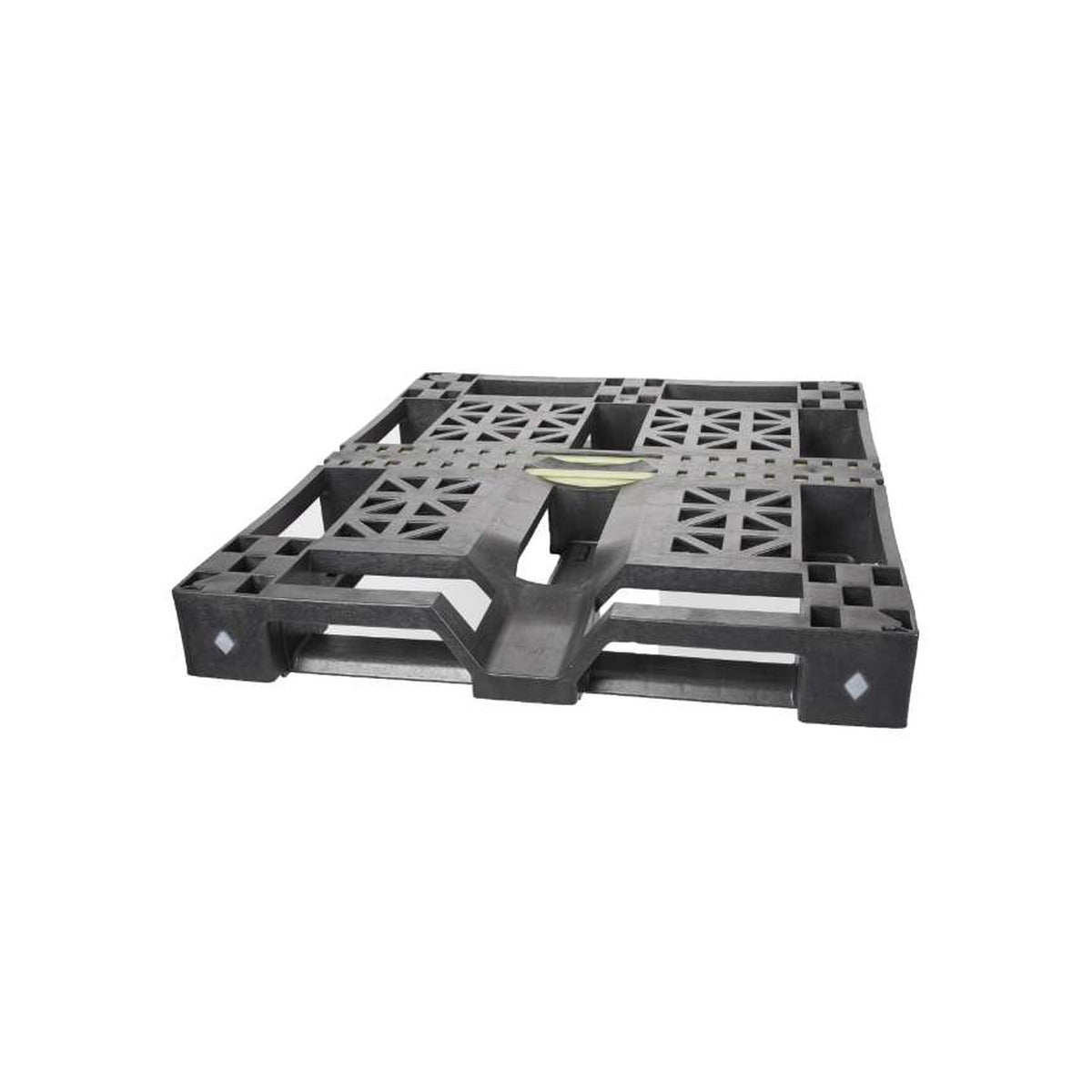 48x40 IBC tote pallet with molded valve channel at the discharge edge