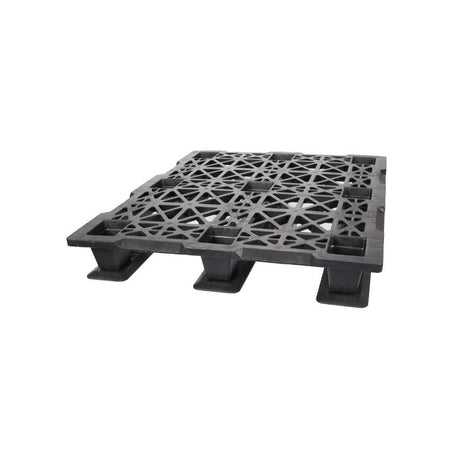 48x40 three-runner nestable plastic pallet, open top deck